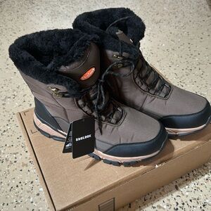 SHULOOK Men’s Snow Boots (Size 9)